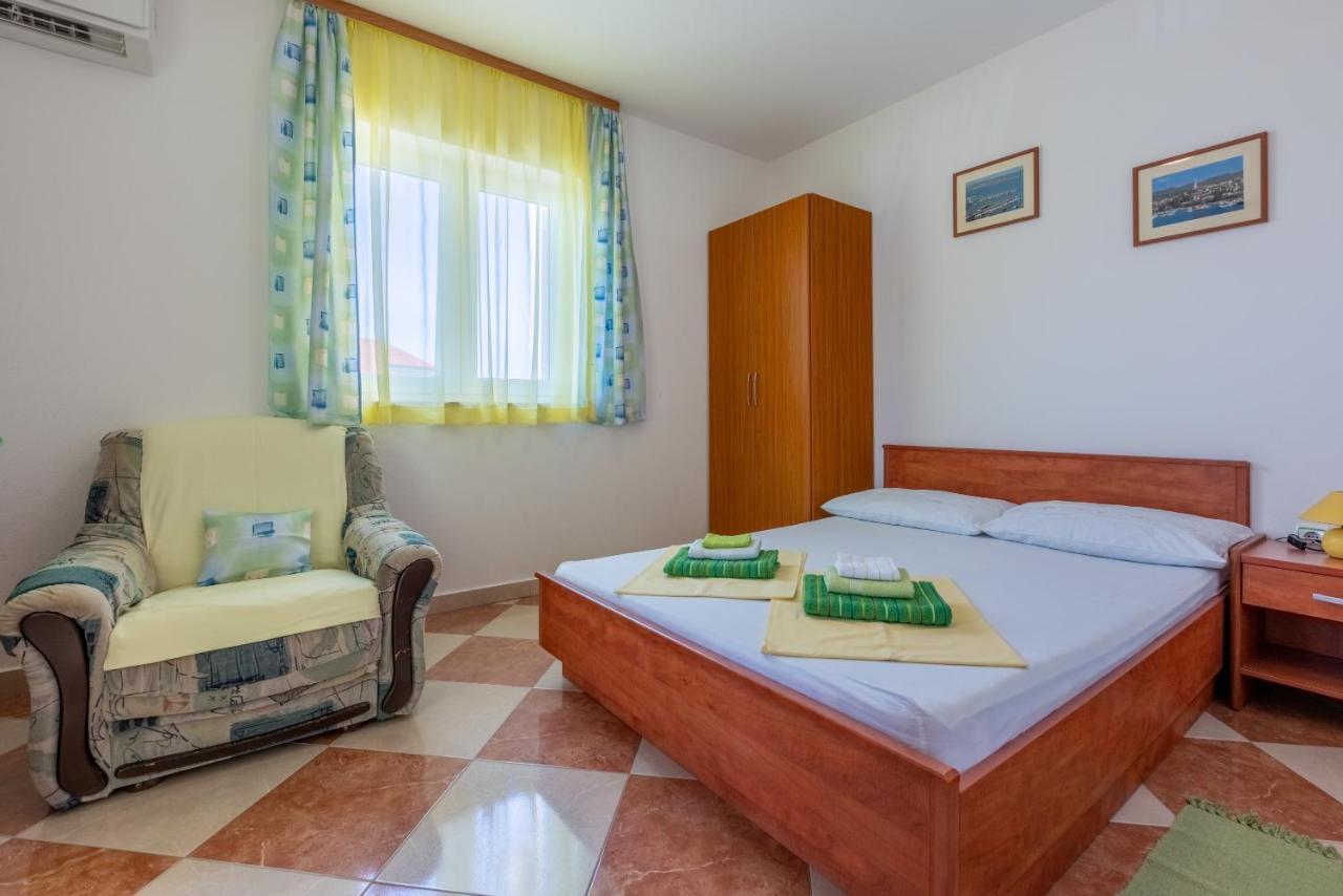 Apartmani Jaric Новий Винодольський Екстер'єр фото