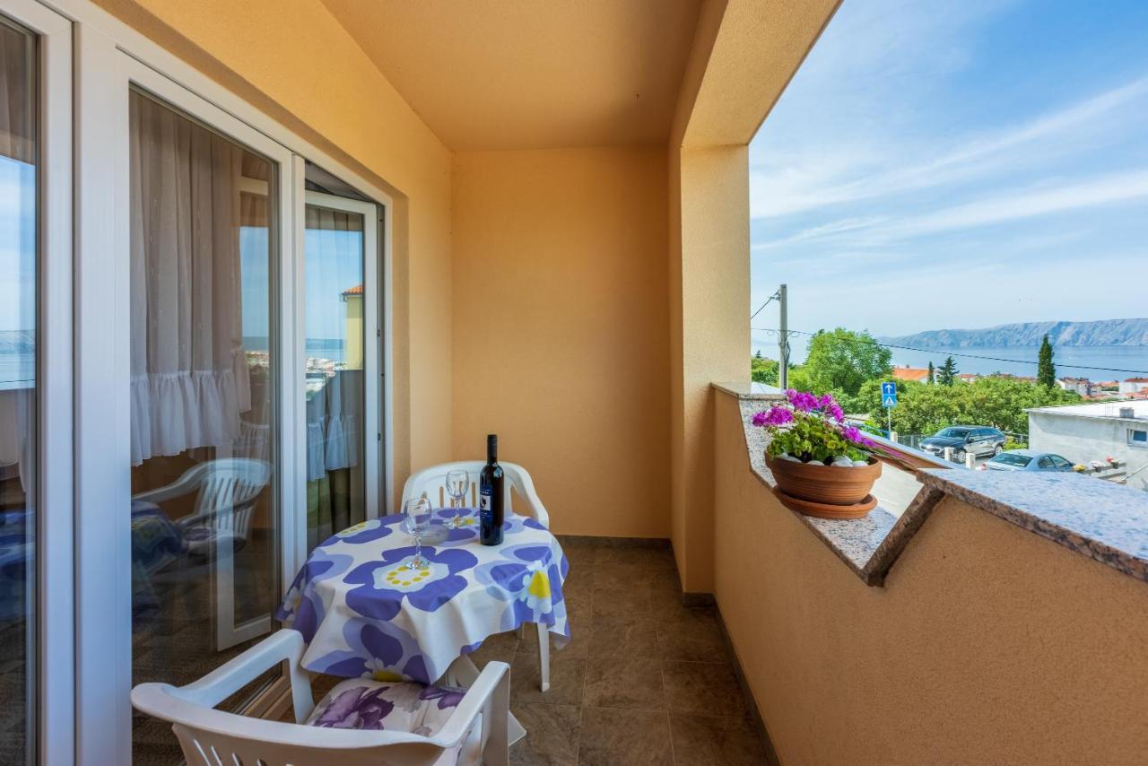 Apartmani Jaric Новий Винодольський Екстер'єр фото