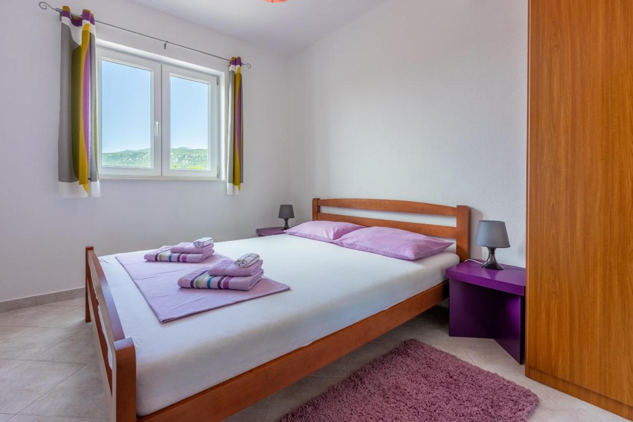 Apartmani Jaric Новий Винодольський Екстер'єр фото