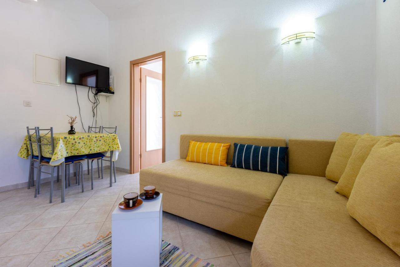 Apartmani Jaric Новий Винодольський Екстер'єр фото