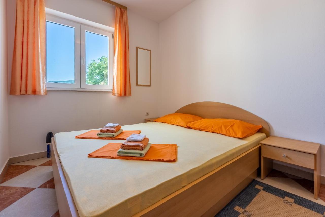 Apartmani Jaric Новий Винодольський Екстер'єр фото