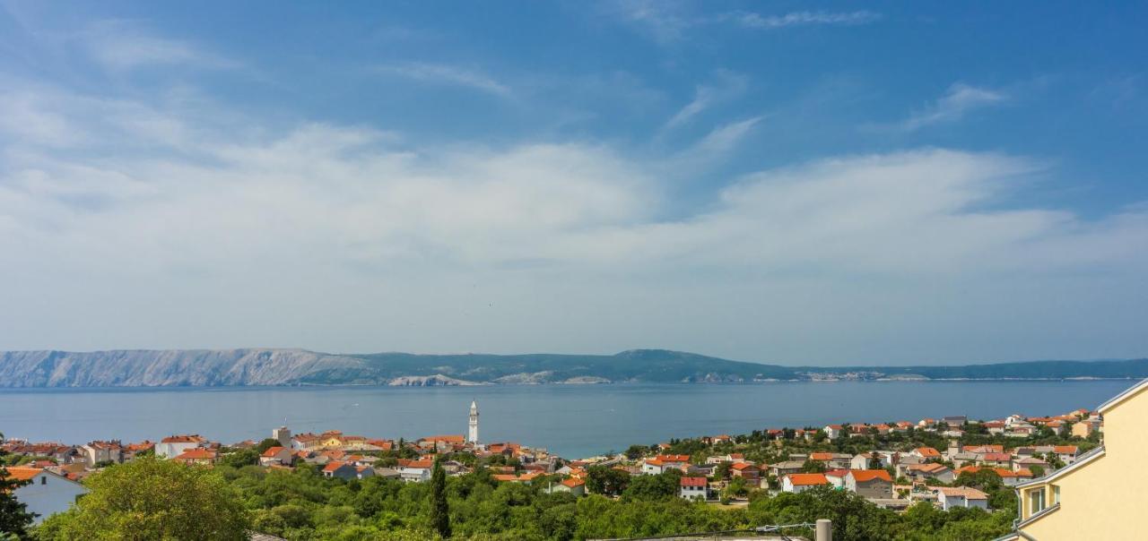 Apartmani Jaric Новий Винодольський Екстер'єр фото